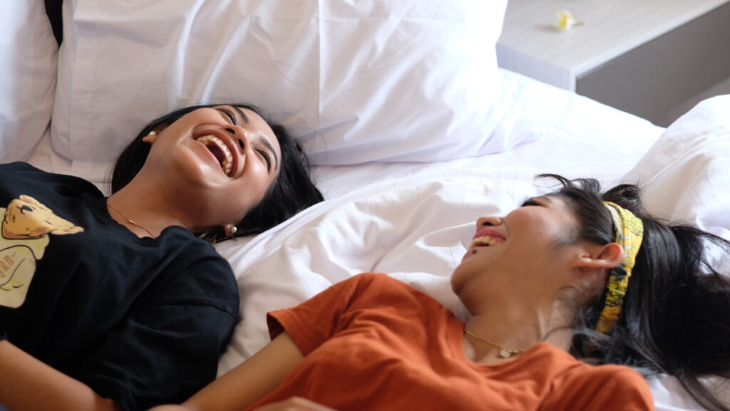 Kamar Cozzy Stay sebagai tempat menginap nyaman di Semarang